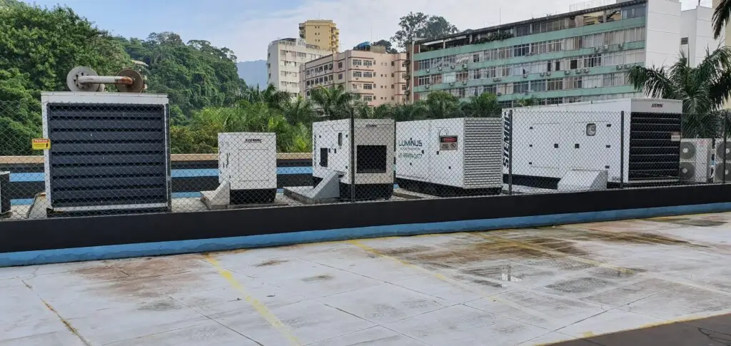 EUA ordenam que data centers rodem em geradores: o que a decisão ensina sobre energia crítica no Brasil